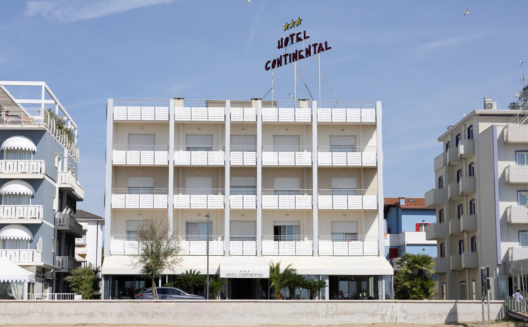 Hotel Continental